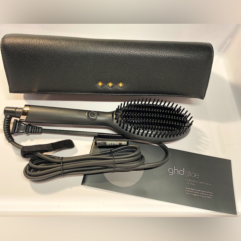GHD Glide Hot Brush *NWOT*